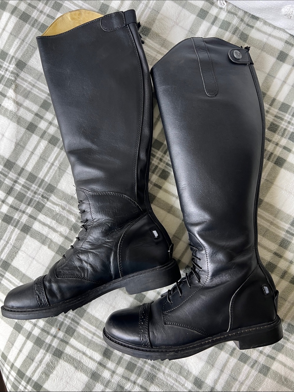 TuffRider Classic Black Tall Lace-Up Riding Boots for women